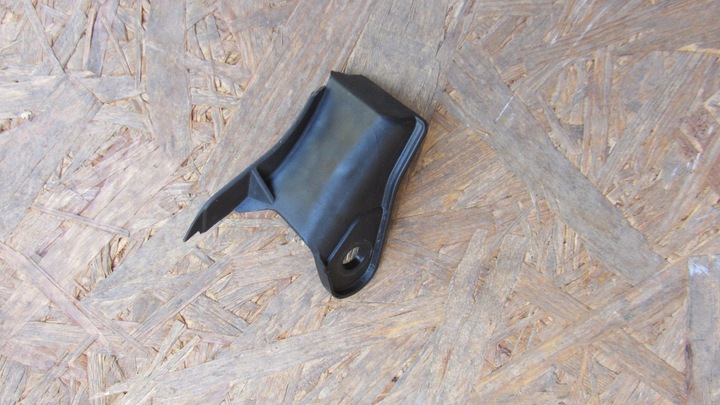 фото №14, Передня права лампа toyota yaris iv p21 2021-