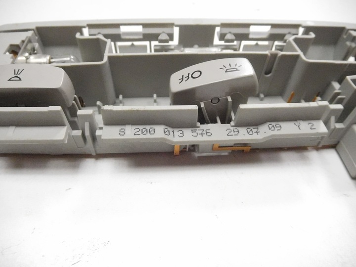 фото №12, Панель лампочки кабины renault laguna ii 8200013576