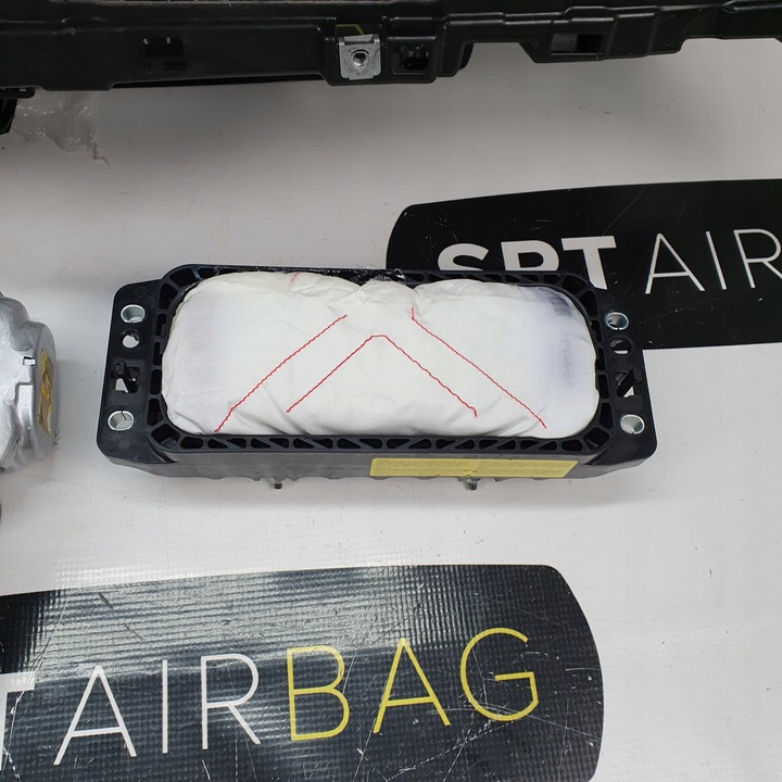 фото №9, A3 8y панель консоль подушки ремені подушка безпеки