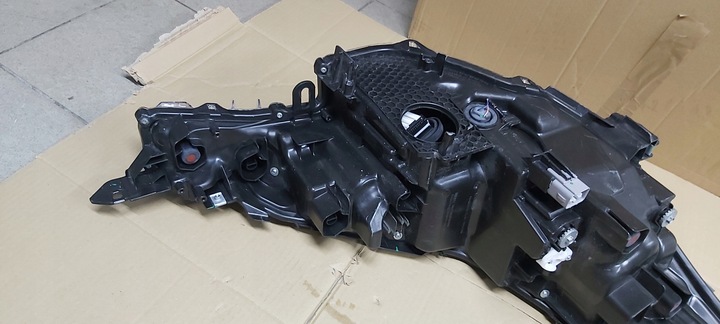 фото №8, Toyota chr c-hr рестайлинг лампа левый перед передняя полный led eu 81150-f4280-00