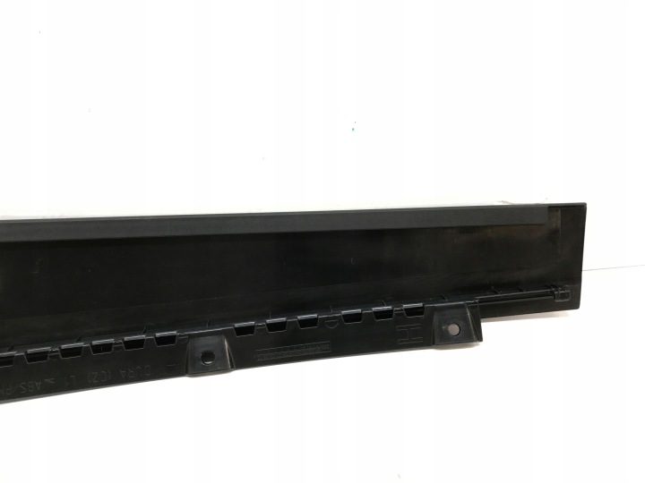 фото №9, Mercedes gla ii h247 2021 молдинг стойка дверь перед левая a2477226300