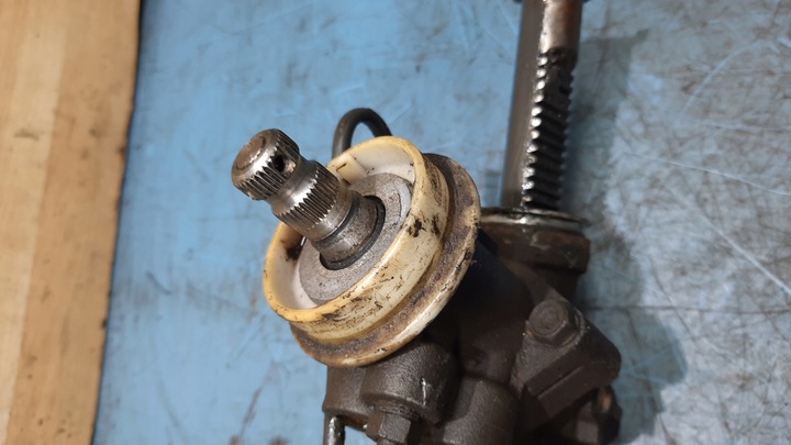 фото №7, Рулевая рейка cb07 9z04307 mazda premacy