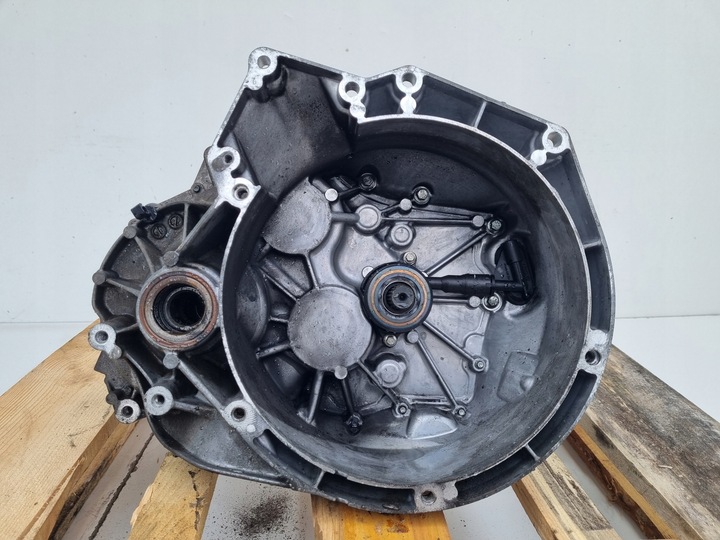 фото №4, Volvo v40 ii 1.6 d2 коробка передач коробки передач cv6r-7002-gd механічна механічна коробка передач