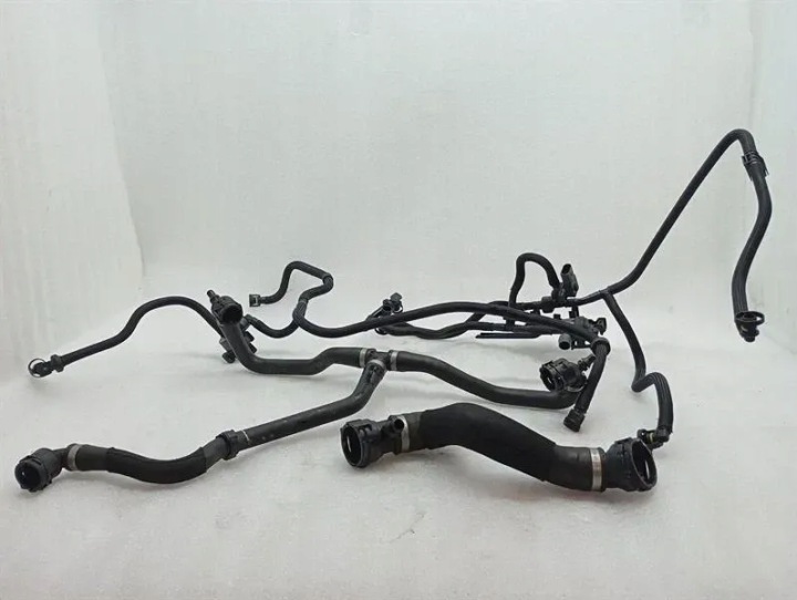фото №6, Bmw 5 серія f90 g30 m5 expansion tank 17137889450 охолоджуюча рідина