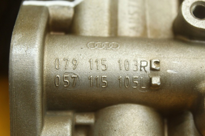 фото №12, Насос масла audi a8 d3 4.2 fsi bvj 079115103r 057115105l