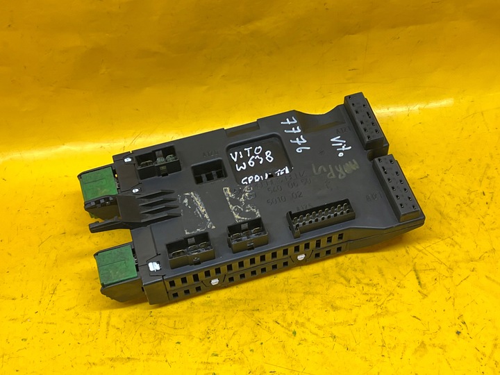 фото №14, Коробка запобіжників mercedes vito w638 sprinter 0005400650 .