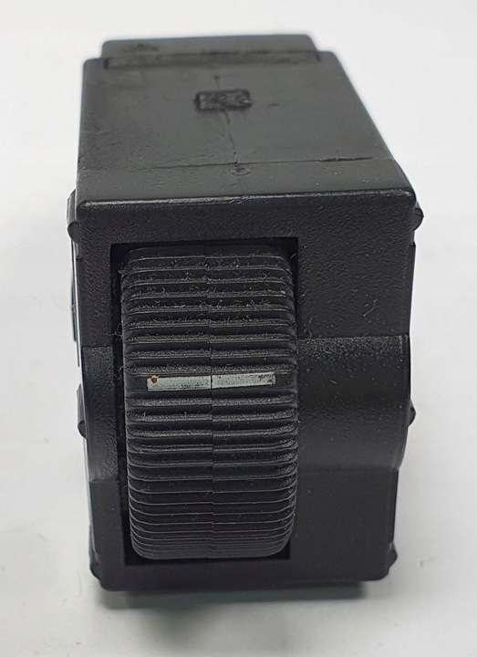 фото №1, Кнопка регулировка света mitsubishi space star mr114337