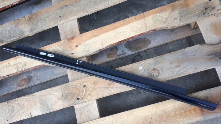 фото №1, S7 4g a7 планка накладка двері лівий зад чорна sline 4g8853763j