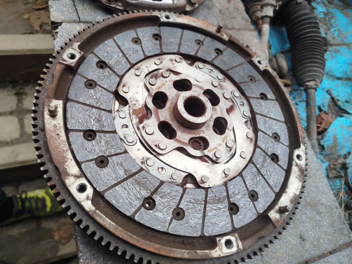 фото №12, Koło двомасовий bkc 5 коробка передач vw golf 5 v audi a3 8p octavia 2 3082001409