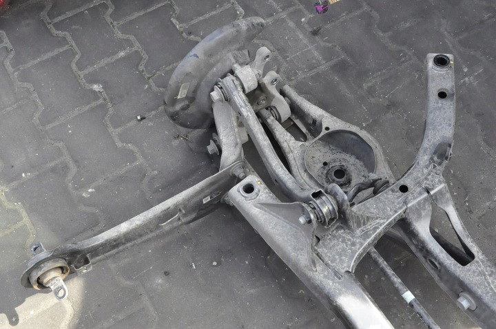 фото №5, Kia niro 1.6gdi гібрид підвішування задні балка зад