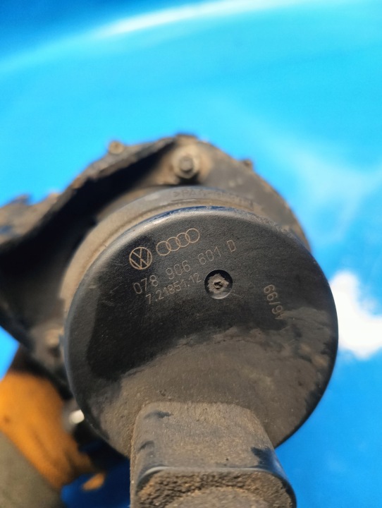 фото №5, Насос повітря вторинного audi a3 8l 1.8t 96-03r. a6 c5