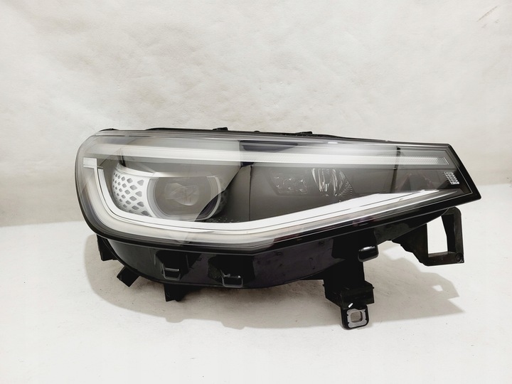 фото №1, Vw id4 id.4 11b941036b лампа правая полный led