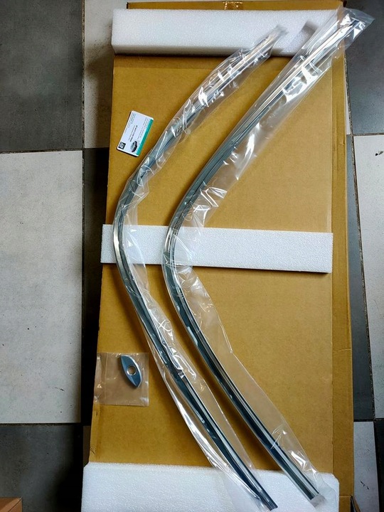 фото №12, Планки хром крышки softtopu mercedes 107 новое