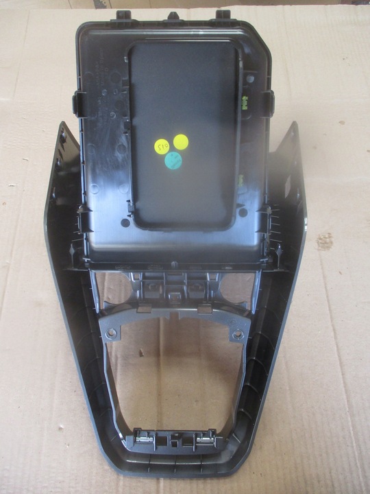 фото №5, Рамка тунелю перемикач 2gm863680c vw t-cross