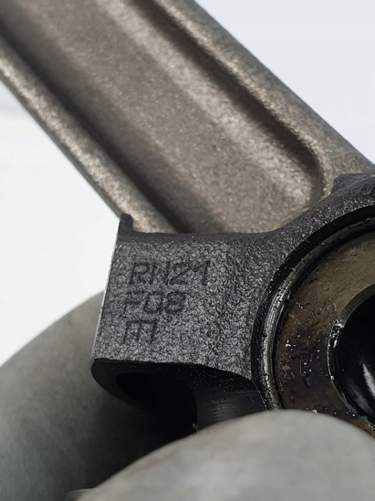 фото №4, Поршень + шатун mercedes w176 w246 1.5 cdi 607951