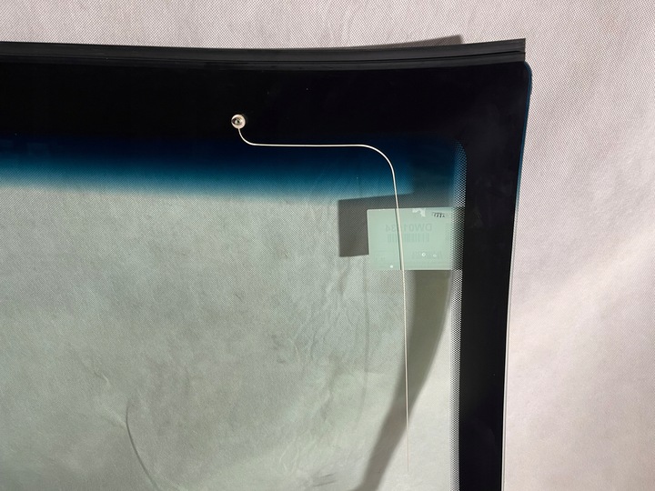 фото №6, Скло передня chevrolet ssr 2d pickup антена 2003-2006