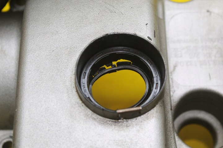 фото №9, Крышка клапанов валов головки левая porsche cayenne i 4.5 b m48 94810513206