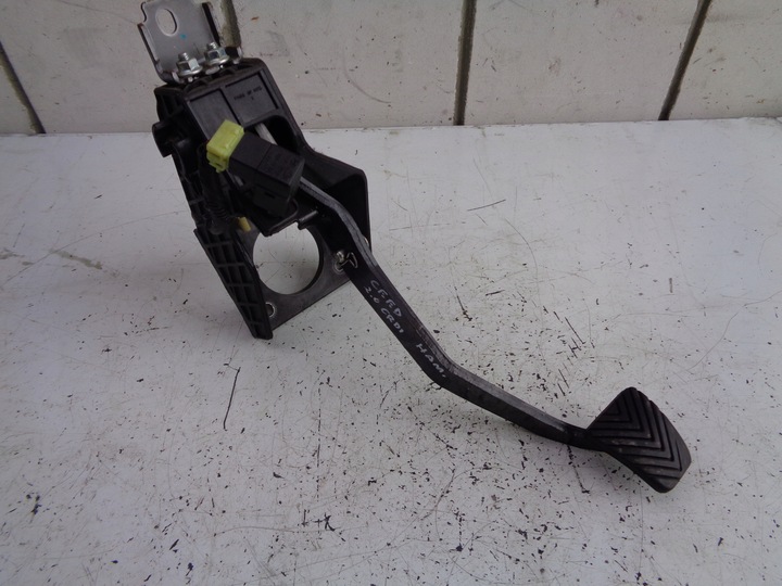 фото №1, Педаль тормоза kia ceed 2.0 crdi 09r