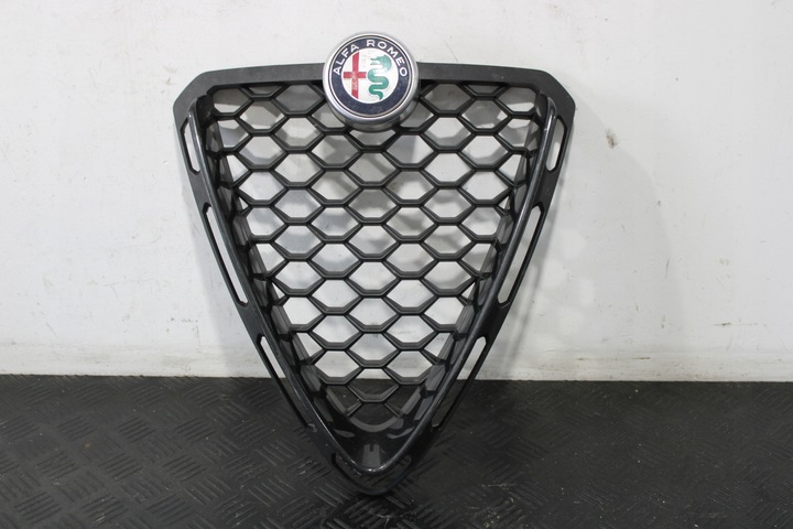 фото №1, Решётка решётка радиатора stelvio veloce