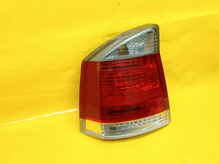 фото №9, Лампа зад лівий przyciem. vectra c 13157646 sedan