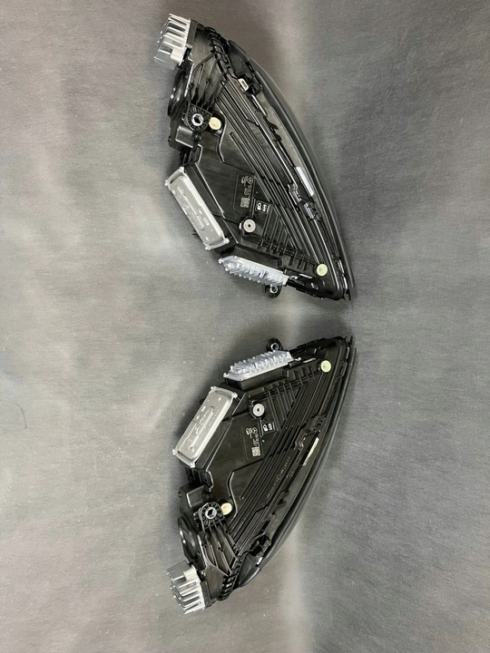 фото №11, Mercedes glc w254 x254 254 лампа лампи digital ліва права комплект нове !