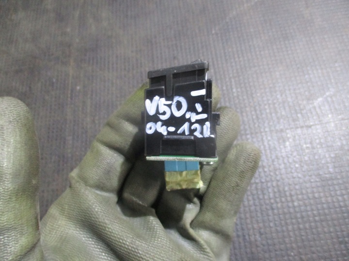 фото №3, Кнопка сигнализации volvo v50 07-12 30740285