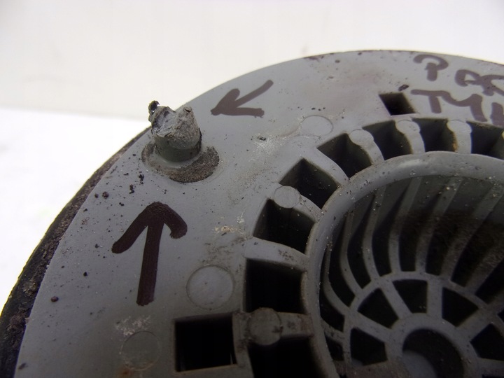 фото №6, Chrysler pacifica 3.6 16- пружина зад 6823026aa