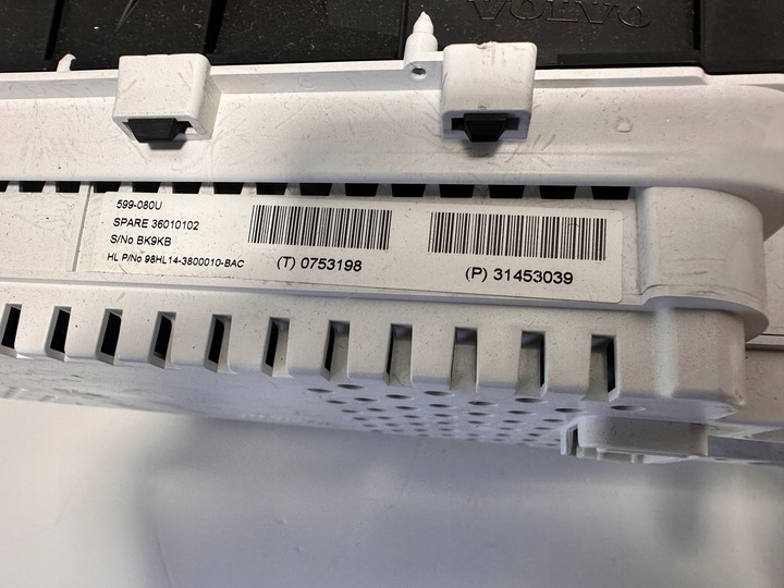 фото №6, Volvo s60 v60 s80 v70 xc60 xc70 спидометр приборы tft цифровой рестайлинг