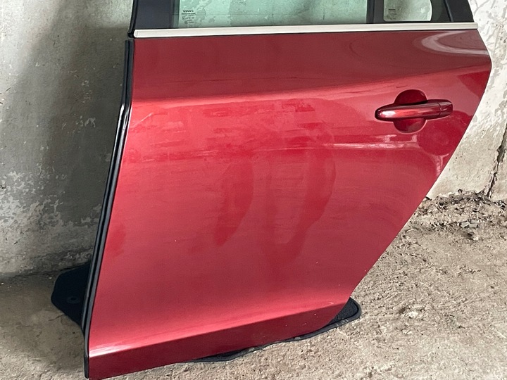 фото №3, Volvo v60 дверь левый зад левая задние 70246