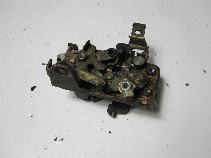 фото №8, Замок дверь переднее правые opel kadett 89r