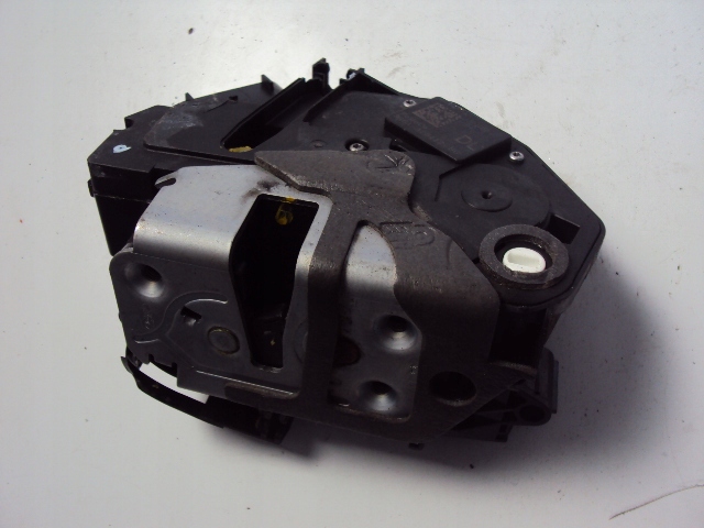 фото №3, Замок дверь правые зад ford fiesta mk7 hb