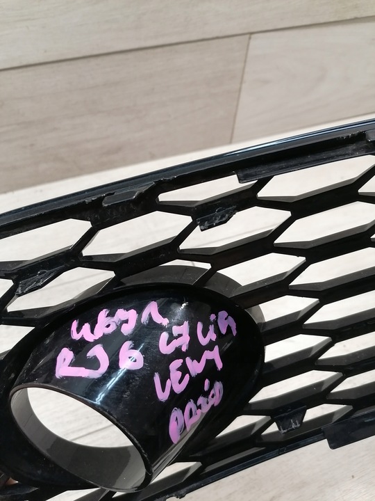 фото №11, Audi rs6 c7 рестайлинг решётка бампер левый перед 4g0807681t