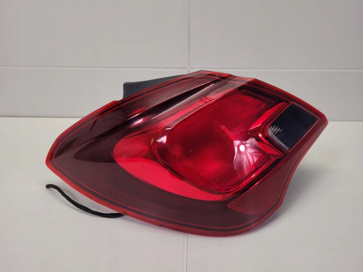 фото №12, Фара задняя левая сторона opel corsa e 2016 460034366