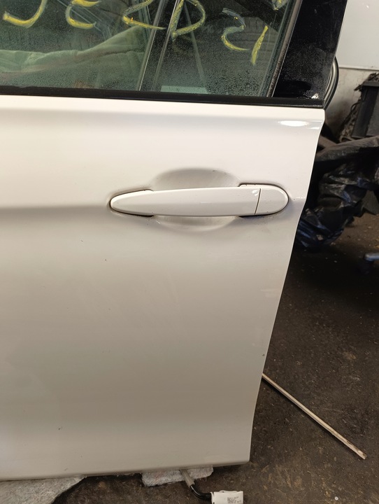 фото №9, Bmw f30 f31 рестайлинг дверь передние левая левый перед a300 альпийский белый