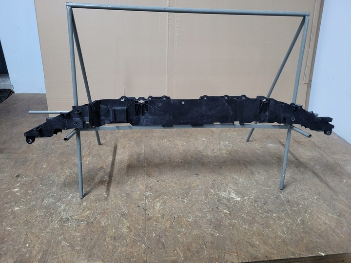 фото №10, Renault zoe pas переднее усилитель лобовое перед