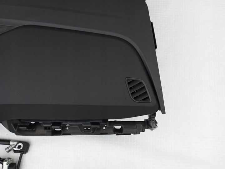 фото №8, Панель роздавальна консоль vw id3 капот id.3 2 подушка безпеки 2 ремені 2 натягувачі