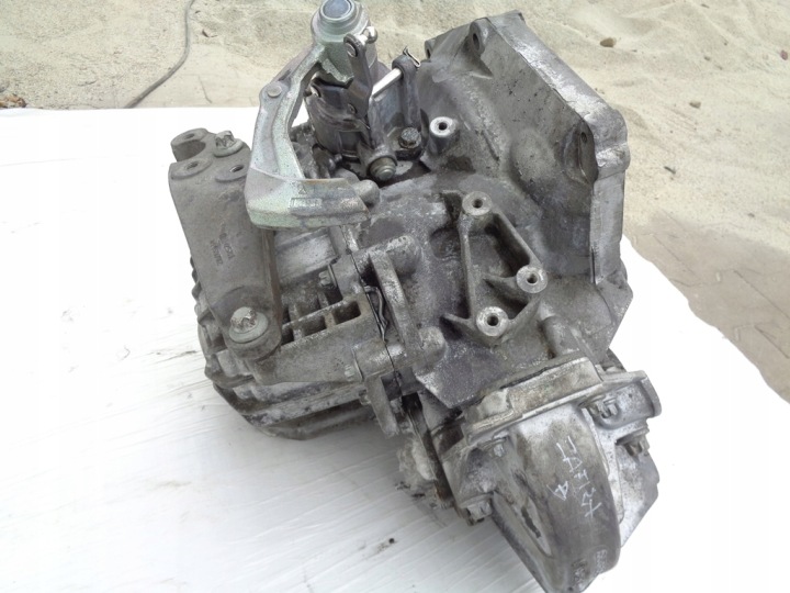 фото №10, Кронштейн коробки кпп / коробка передач 24459826 opel astra h zafira b ii 1,9cdti 05-12