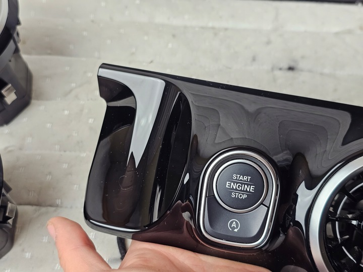 фото №6, Решётка воздуховод планка dekor консоли дерево w приборная панель mercedes w247 glb b