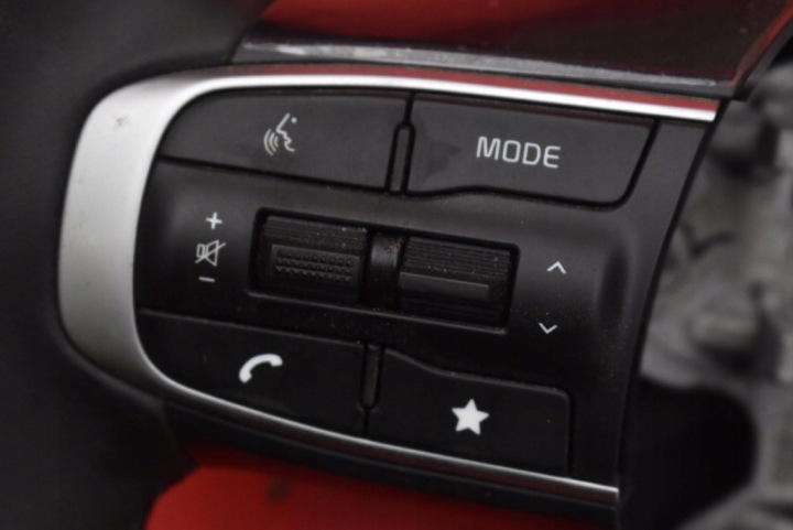фото №7, Руль кожаный многофункциональная jht450-1 kia sportage 5 v 21-25