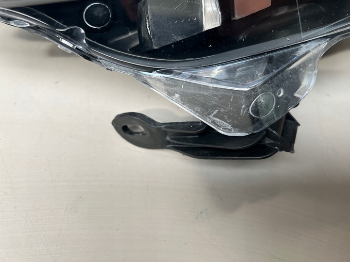 фото №12, Лампа передняя правая peugeot 208 i линза led 9802221680 / 89905956