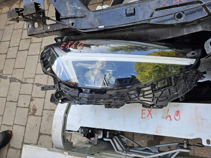 фото №8, Бампер капот фара pas комплект volvo xc40 ex40 электрик