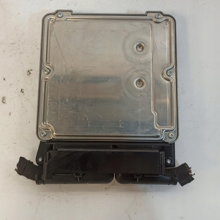 фото №8, Audi a6 c6 блок управления двигателя 0281013173 4f0910402n 4f0907401b
