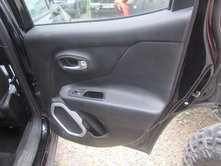 фото №8, Jeep renegade 2015 диван сидіння обшивки шкіра