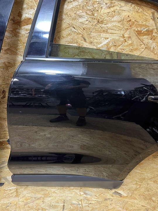 фото №16, Комплектні двері ліві перед lub зад задні jaguar f-pace x761 чорні чорний