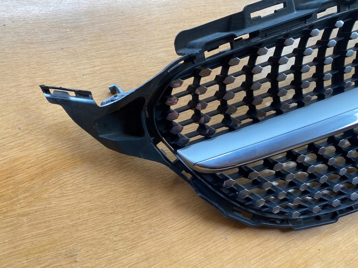 фото №7, Mercedes c w205 amg 15- решётка радиатора решётка каркас решётка радиатора a2058804583