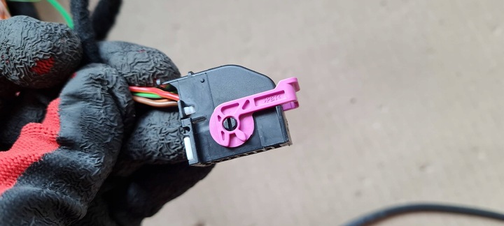 фото №11, Sq8 4m rsq8 q8 шланг кабель спидометра 4e0035750a sq7 4m q8 a4 b9 a5