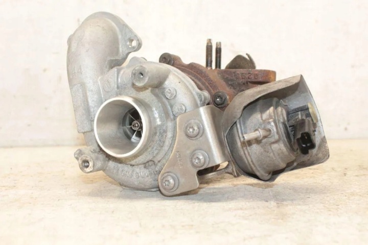 фото №9, Турбина peugeot 308 ii 9804119390 1.6l дизель 2015