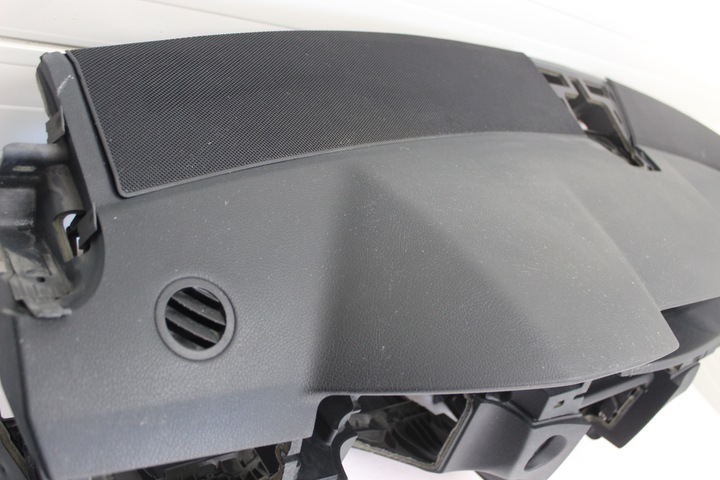 фото №12, Mercedes e w212 рестайлінг панель роздавальна капот 9h20