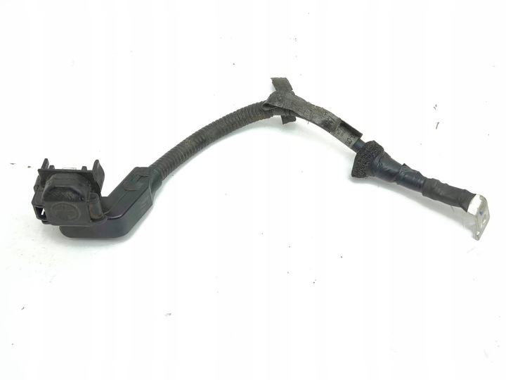 фото №1, Hyundai kona i 2019 plus / клема / шланг акумулятора