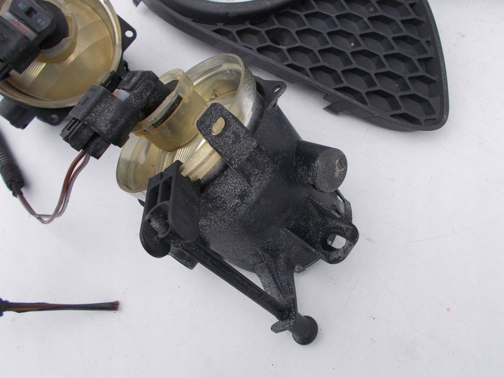 фото №9, Галоген противотуманный противотуманные фары решётка решётки левая opel zafira ii b рестайлинг